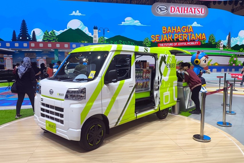 GIIAS 2025: Ragam Mobil Konsep dengan Teknologi Terbaru