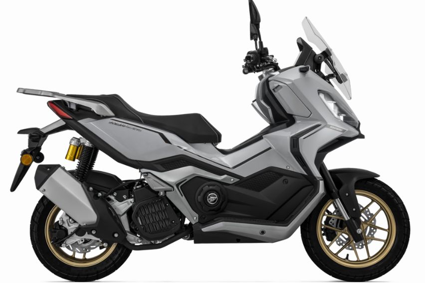 Keeway XDV 180 EVO side