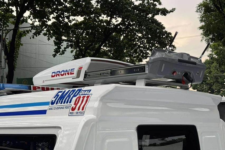 Modified Toyota Tamaraw police car