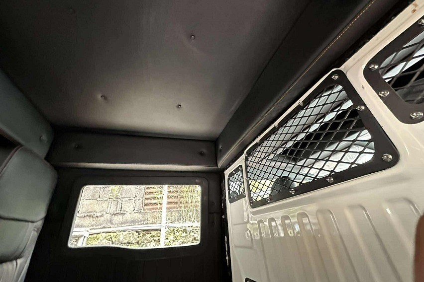 Modified Toyota Tamaraw police car