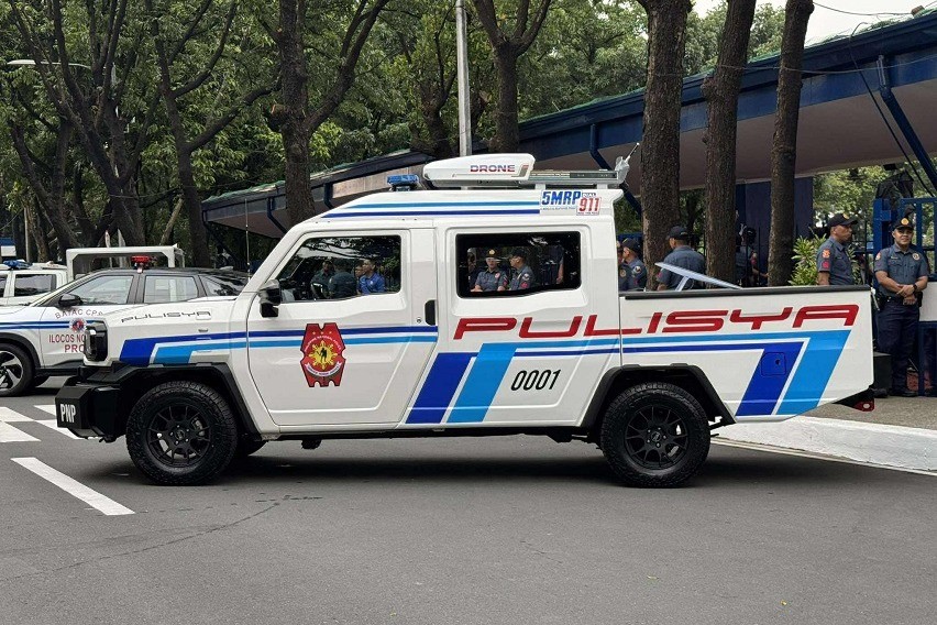 Modified Toyota Tamaraw police car
