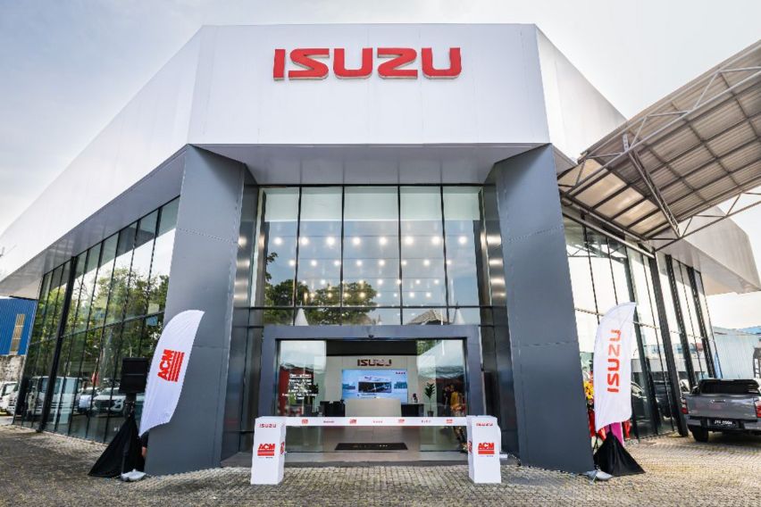 Upgraded ACM Isuzu 3S centre opens in Johor Bahru