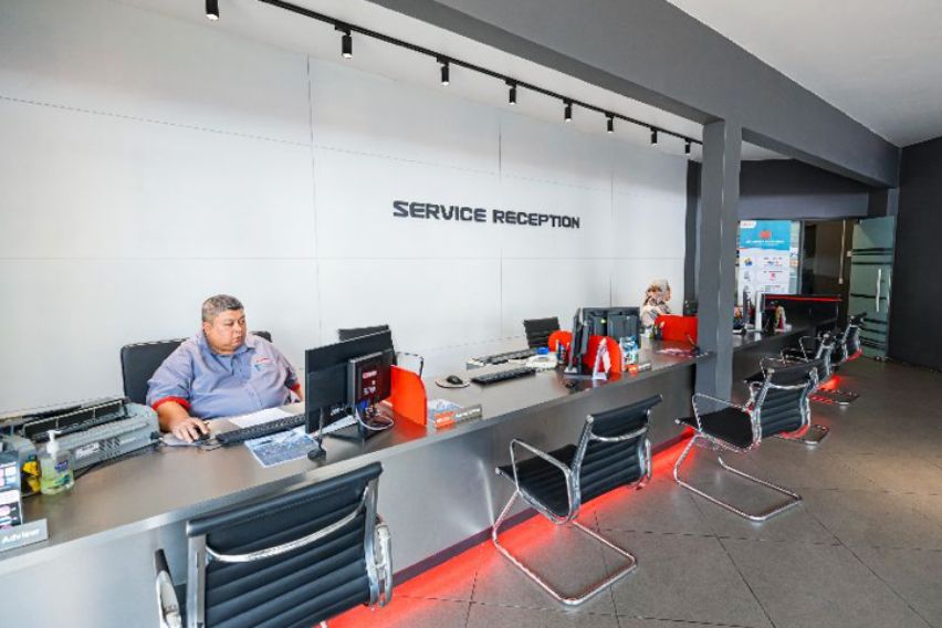 Upgraded ACM Isuzu 3S centre opens in Johor Bahru