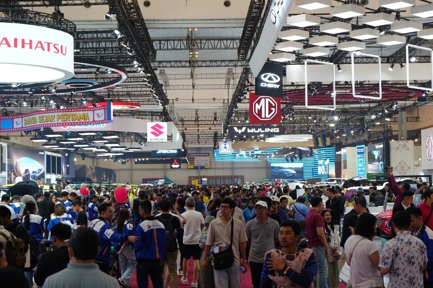 Penjualan Mobil Januari-Agustus 2025: Astra Dominan dan Mitsubishi Naik Posisi Ketiga