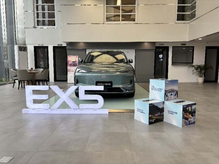 Geely Lebih Dekat dengan Warga Surabaya, Bukti Komitmen