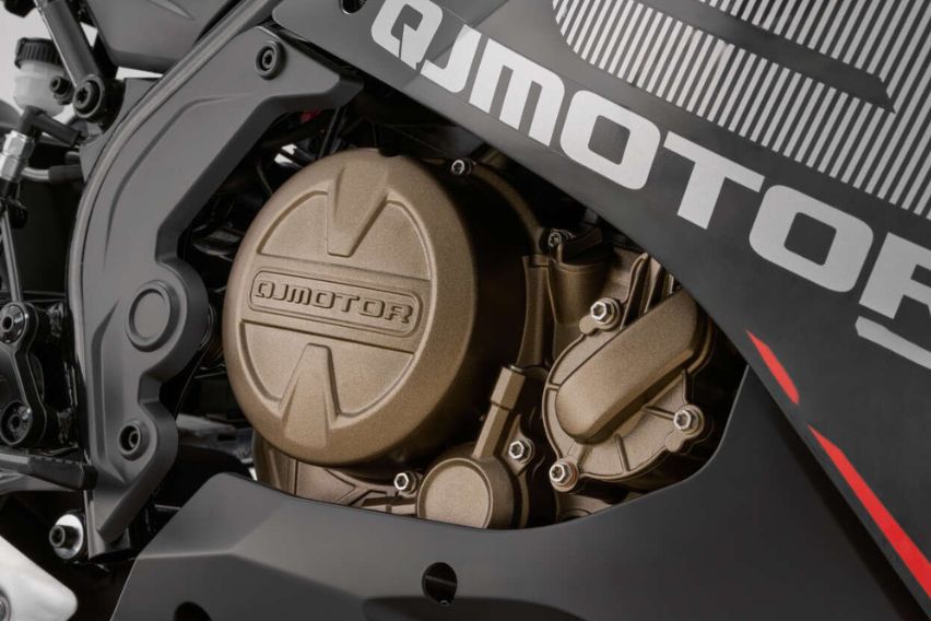 QJMotor SRK250R engine