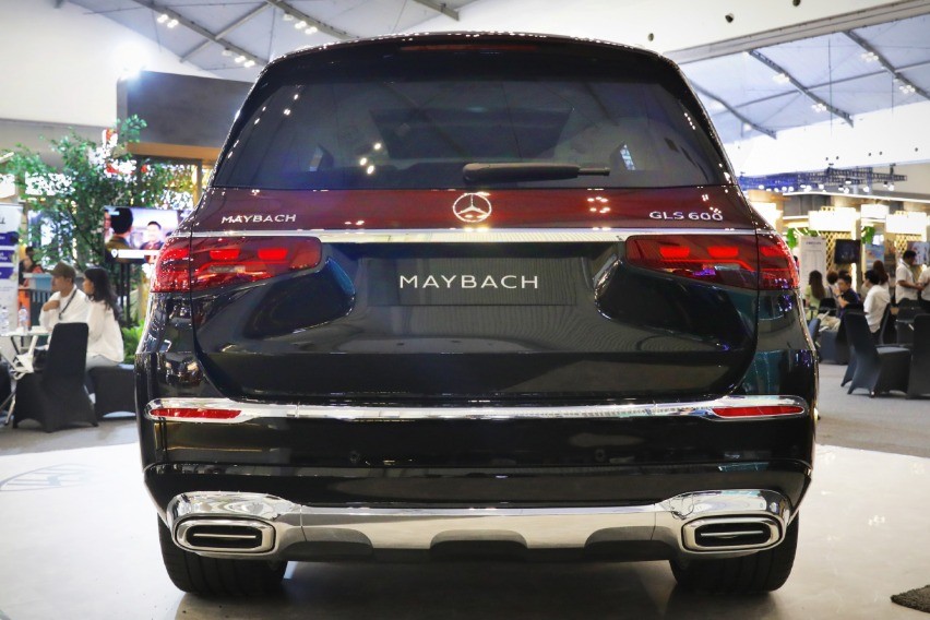 Maybach GLS 600 back end