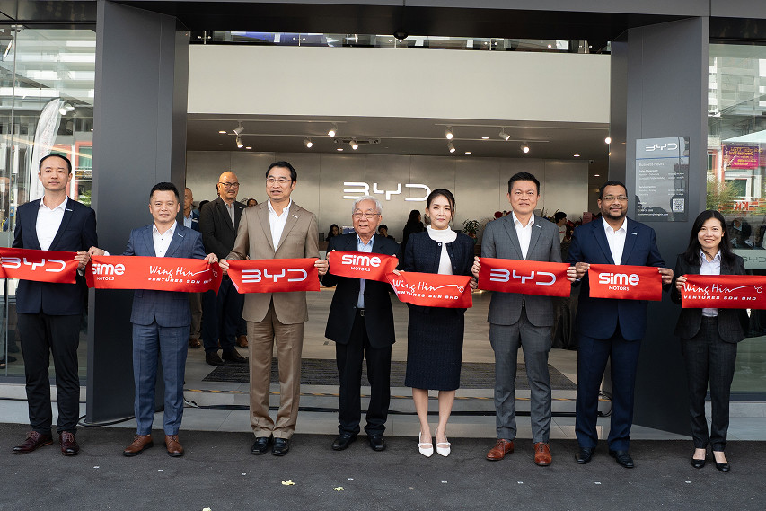 BYD Balakong opening front view