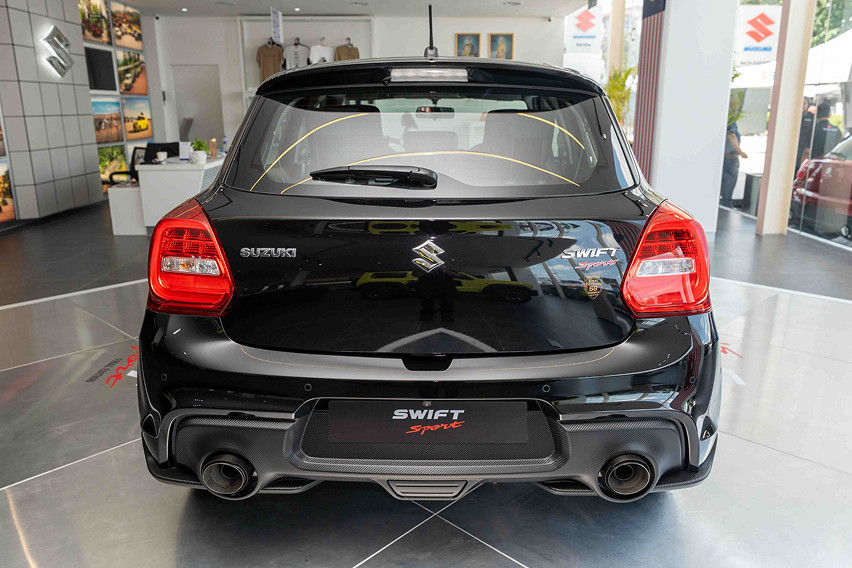 Suzuki Swift Sport Final Edition rear