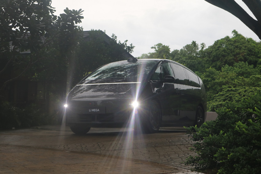 Li Auto Mega
