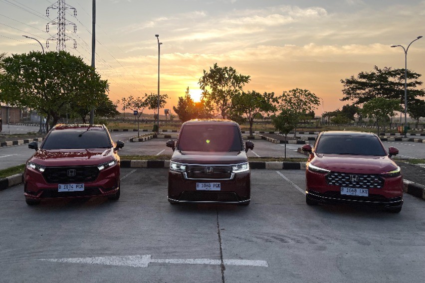Road Trip Irit Jakarta-Surabaya Bersama Trio Hybrid Honda, Segini Konsumsi BBM-nya
