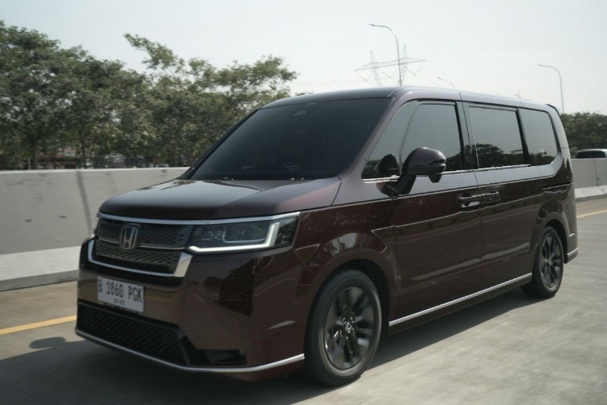 Honda Step WGN e:HEV