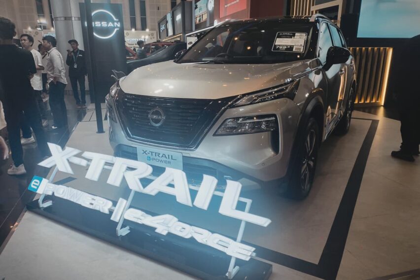 Nissan Bawa X-Trail e-4orce Terbaru di GIIAS Surabaya 2025
