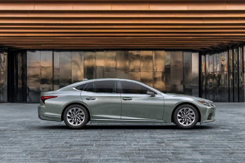 LexusLS 1