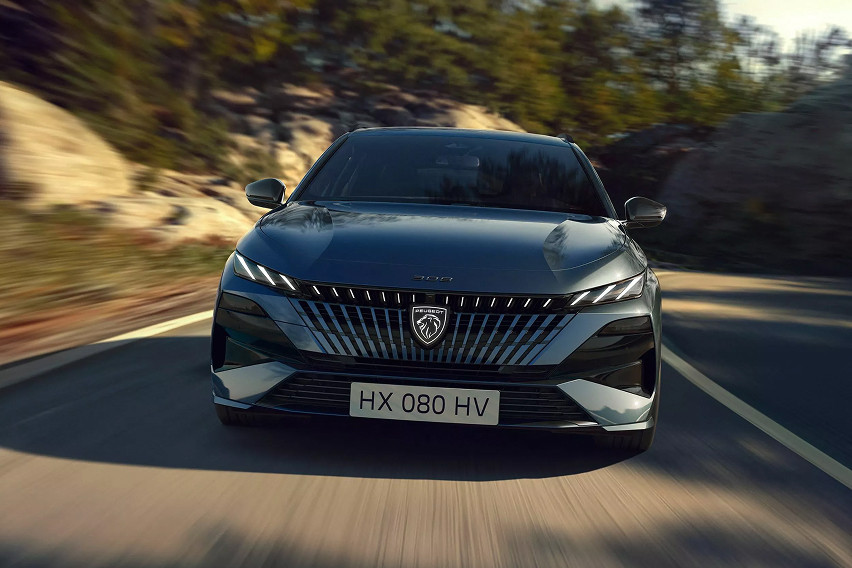 Peugeot 308 front