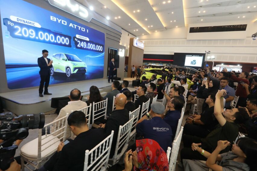 BYD di GIIAS Surabaya 2025