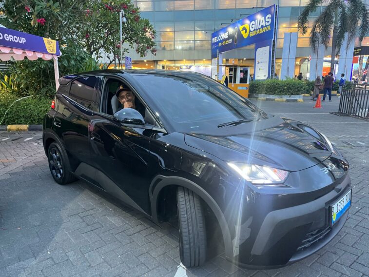 GIIAS Surabaya 2025: Debut BYD Atto 1 Buat Pasar Jatim, City Car Listrik Murah Mulai Rp200 Jutaan