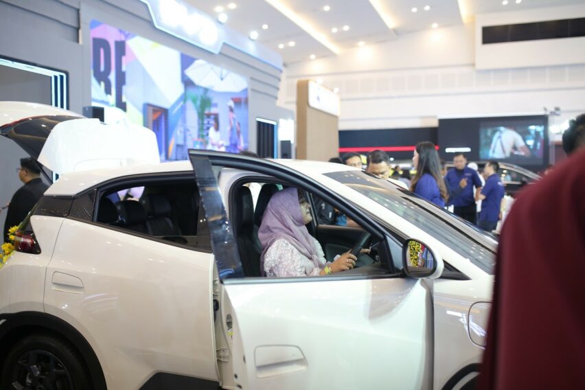 BYD di GIIAS Surabaya 2025