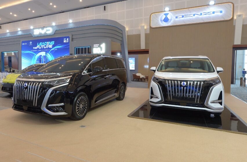 Merek Denza Hadir Perdana di GIIAS Surabaya 2025, MPV Listrik Mewah Siap Beredar di Jalanan Jatim