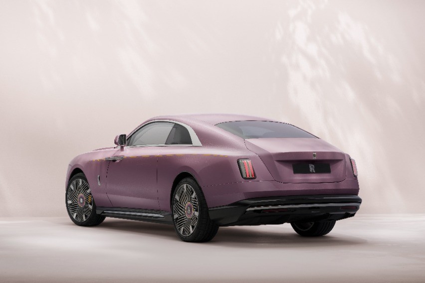 Rolls-Royce Spectre Primavera