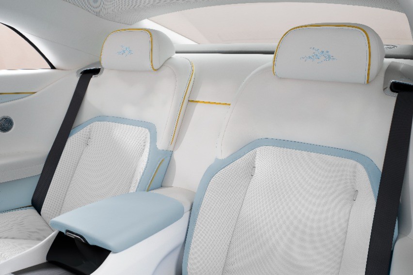 Rolls-Royce Spectre Primavera