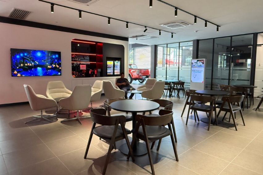 New Isuzu Kuantan 3S centre