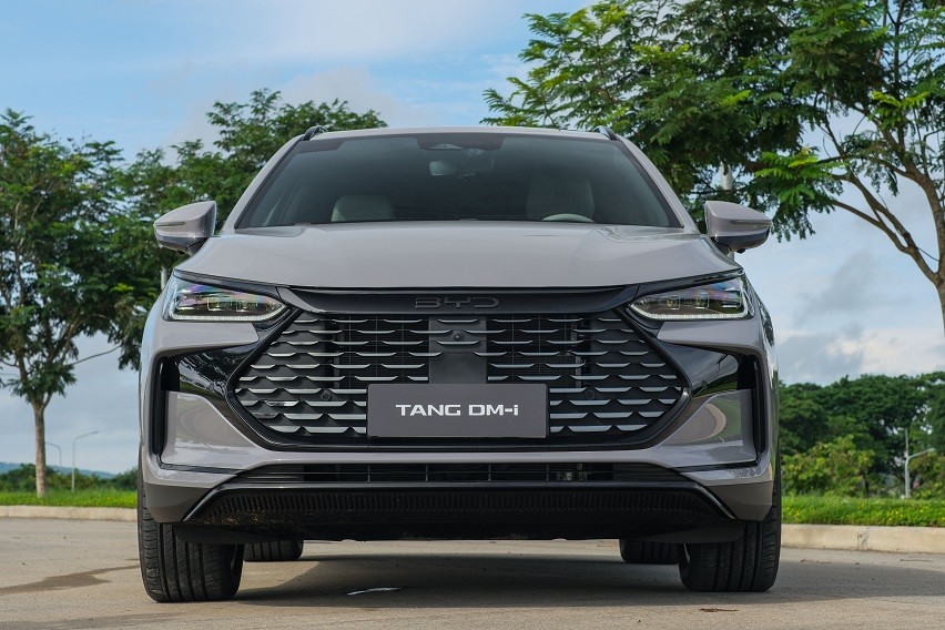 BYD Tang DM-i