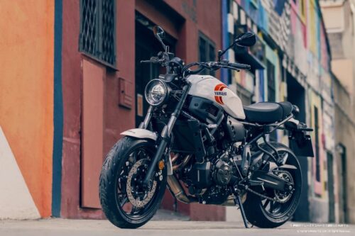Bernuansa Klasik Kontemporer, Yamaha XSR700 2025 Dijual Rp110 Juta 