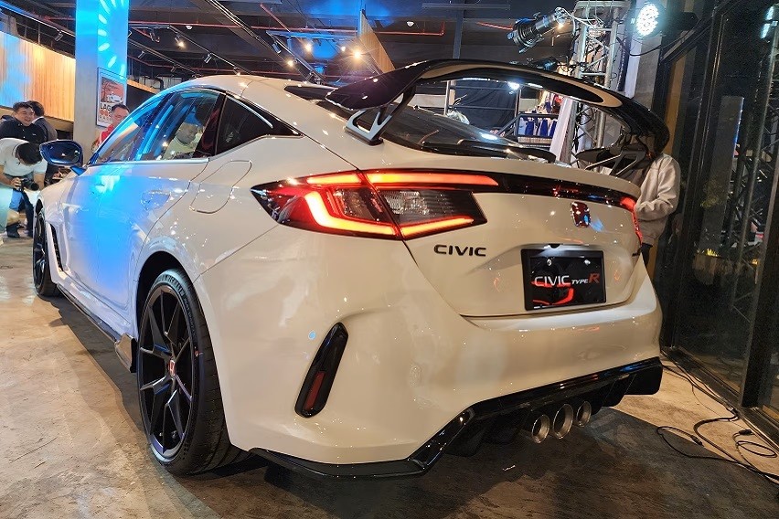 6th-gen-honda-civic-type-r-2