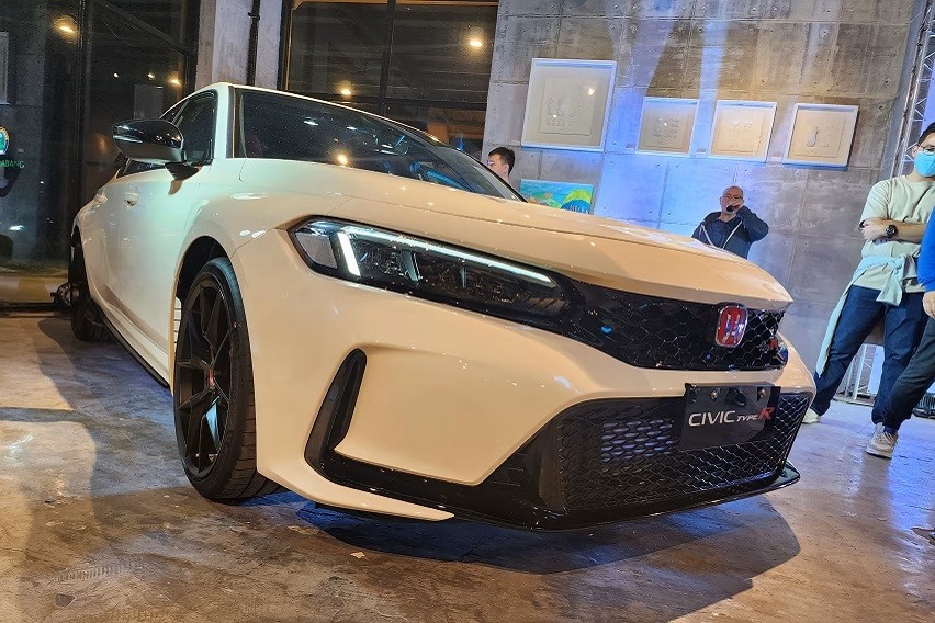 6th-gen-honda-civic-type-r-2