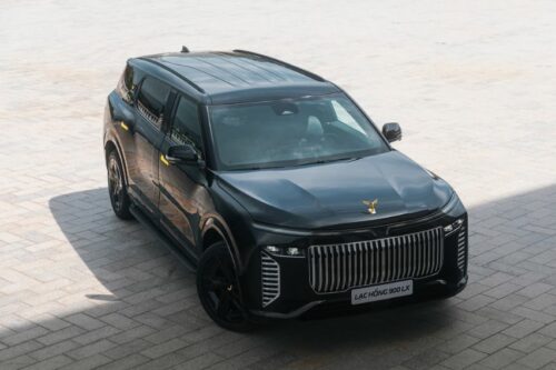 VinFast flexes Lac Hong 900 LX armored car, custom VF9