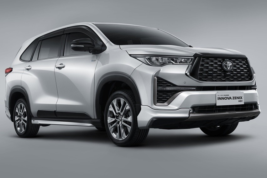 Ada Pembaruan Toyota Innova Zenix, Ini Daftar Harga Terkini Segmen MPV Medium Tanah Air