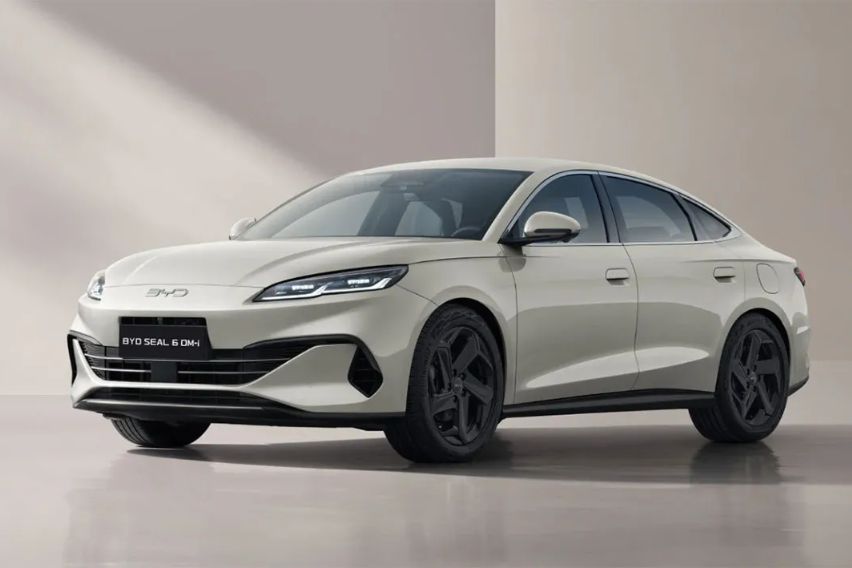 BYD Seal 06 DM-i 