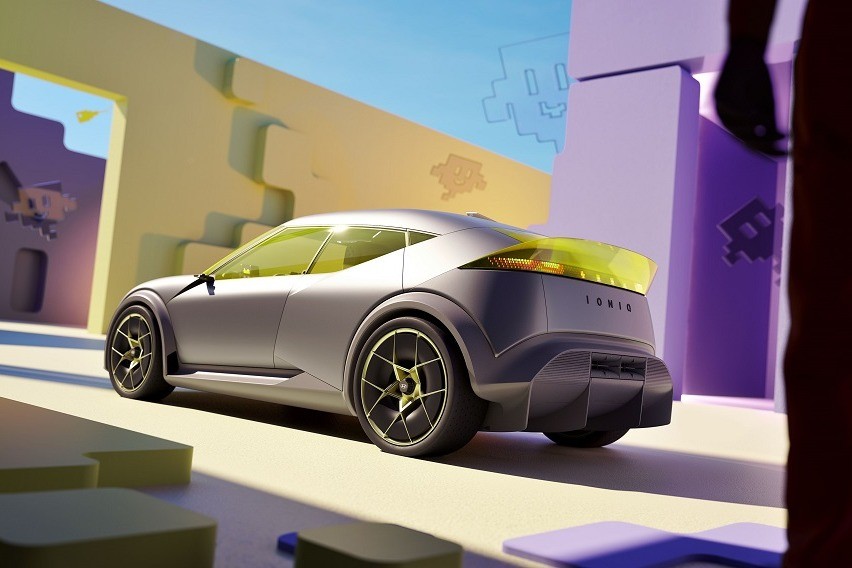 Hyundai Concept Three