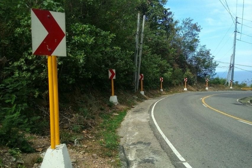 chevron traffic signs