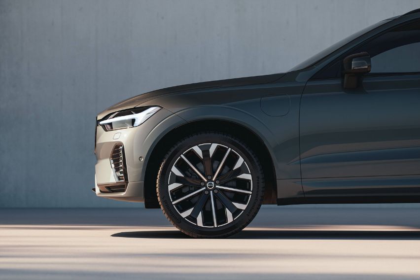 2025 Volvo XC60 wheels