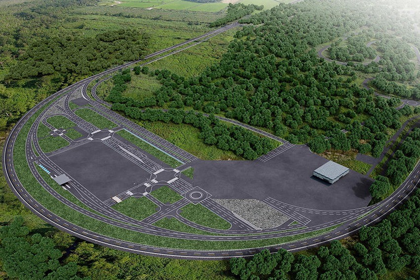 Isuzu autonomous truck test course