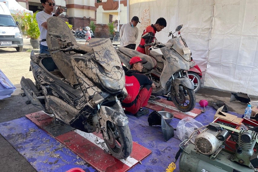 Yamaha Sediakan 21 Posko Peduli Banjir di Bali dan Servis Gratis Buat Warga Terdampak
