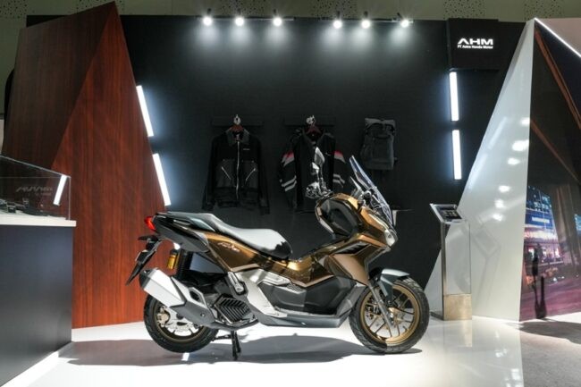 2025/09/Aksesori-Resmi-AHM-New-Honda-ADV160-1.jpg