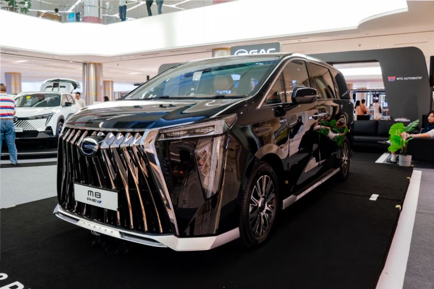 GAC M8 PHEV 