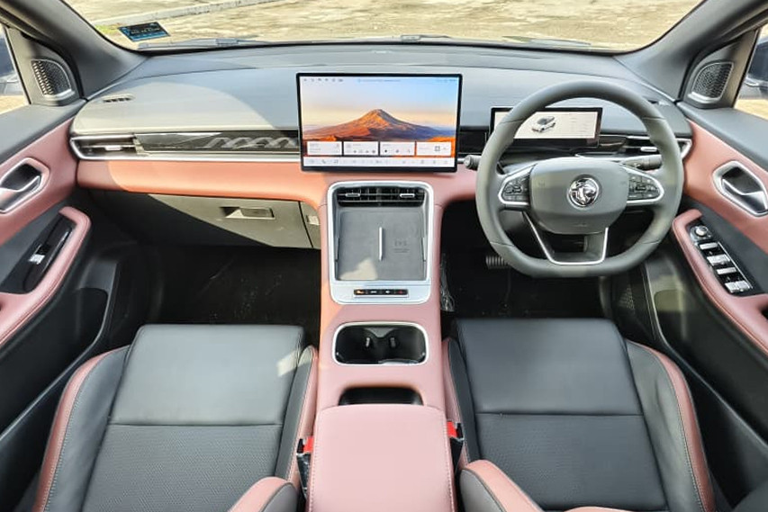 Proton X50 facelift interior view