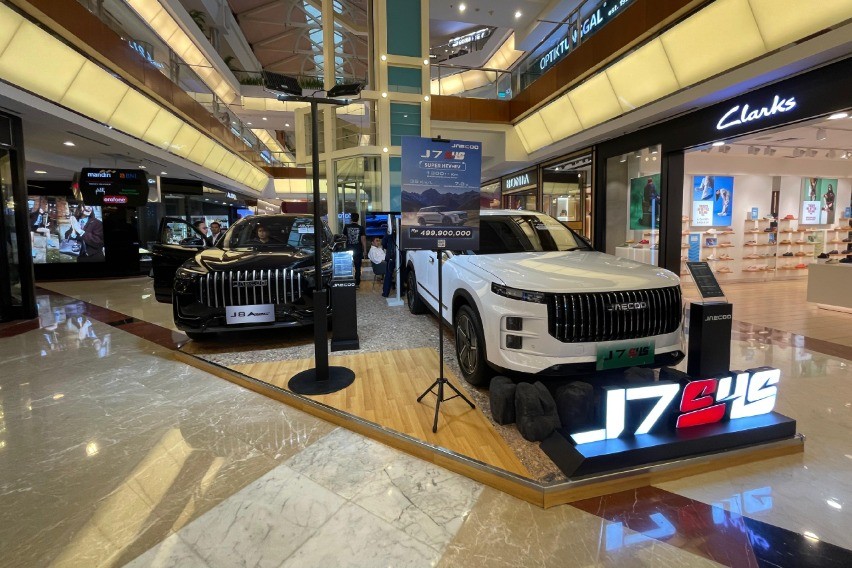 Jaecoo J7 SHS dan J8 ARDIS Dipamerkan di PIM 1