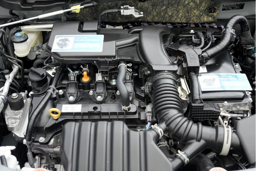 mesin Daihatsu Rocky e-Smart Hybrid