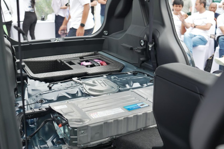 baterai Daihatsu Rocky e-Smart Hybrid