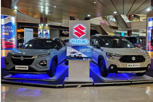 Suzuki Fronx dan XL7 Hybrid Pikat Pengunjung di Bintaro Jaya Xchange