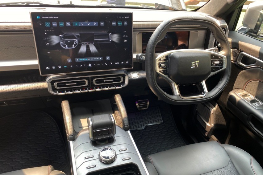 Interior Jetour T2 2.0 TGDI