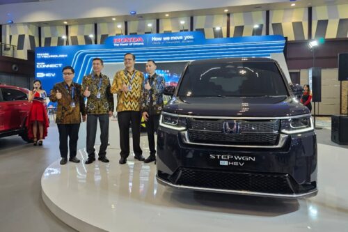 Hadir di GIIAS Semarang 2025, Honda Step WGN e:HEV Resmi Dipasarkan di Area Jateng