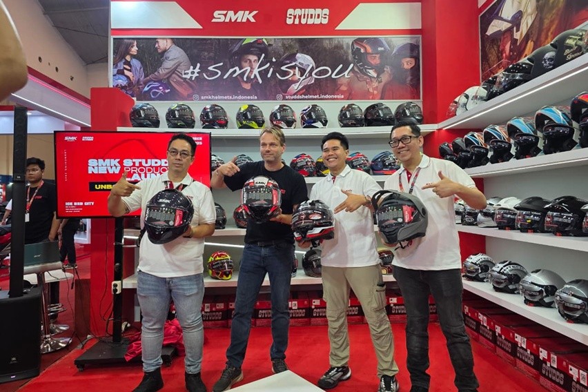 SMK-Studds Helmet Luncurkan 4 Model Helm Baru di IMOS 2025