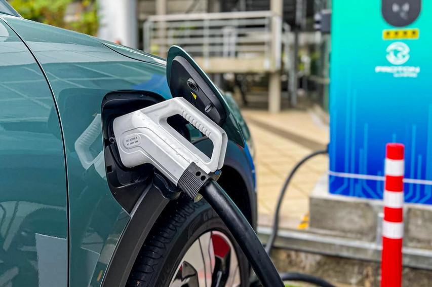 Proton emas.7 charging Tanjung malim Perak view