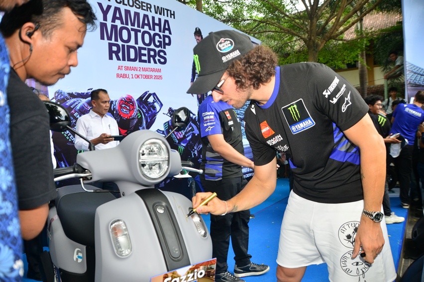 Fabio Quartaro dan Alex Rins meet and greet